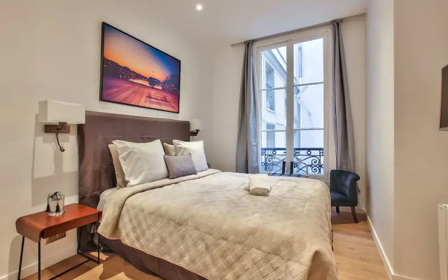 Отель 62 - Luxury Flat Champs-Elysées 1G вид на фасад