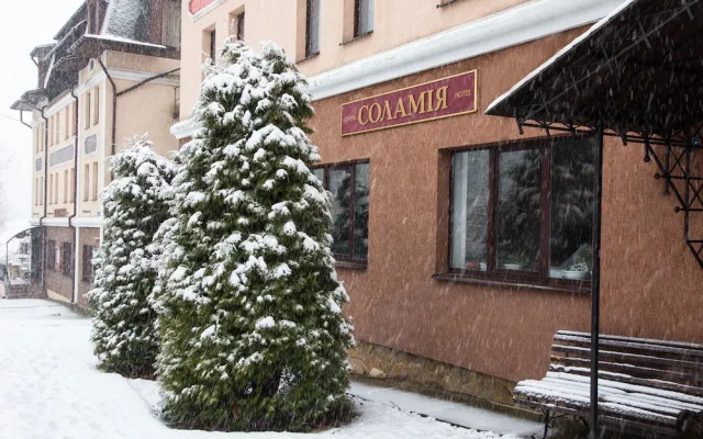 Hotel Solomiya вид на фасад