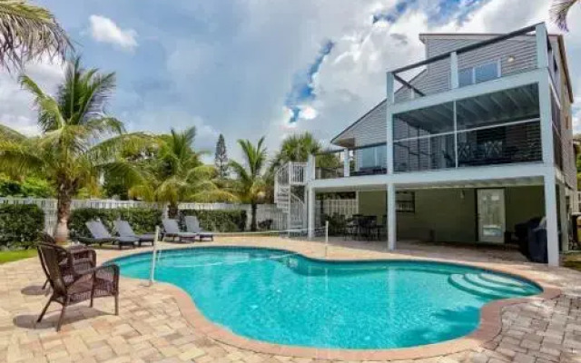 650 Canal - 3 Br Home
