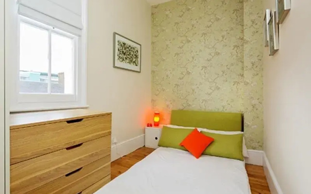 Отель Veeve 3 Bed Home By Emirates Stadium Highbury And Islington комната для гостей