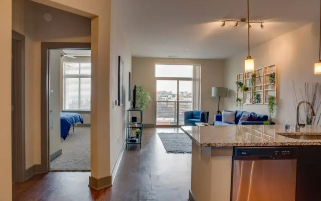 Uptown's Finest 1BR Apt Near Ballpark