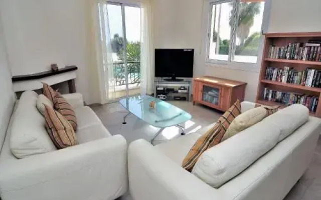 Villa Atlantos