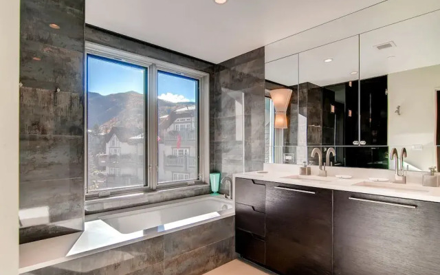 Vail Mountain Lodging by East West Hospitality