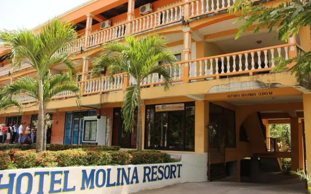 Hotel Molina вид на фасад