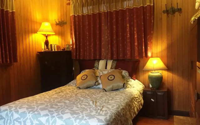 Отель Shanti Lodge Bangkok вид на фасад