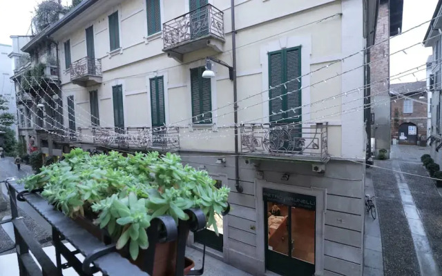 Отель Temporary House - Brera District вид на фасад