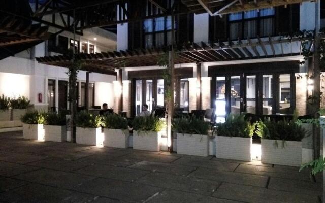 Millinov Boutique Hotel In Gorontalo Indonesia From None - 