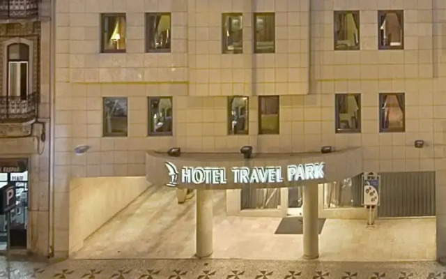 Hotel Travel Park Lisboa вид на фасад