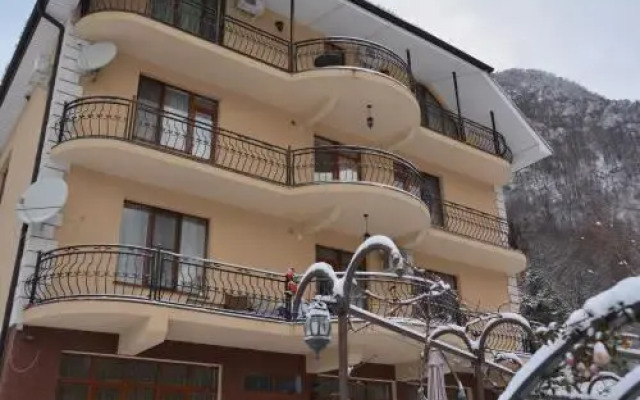 Гостиница Gornaya Lavanda Guest House вид на фасад