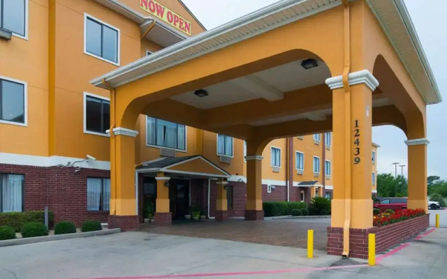 Quality Inn Suites Hwy 290 Brookhollow In Houston United