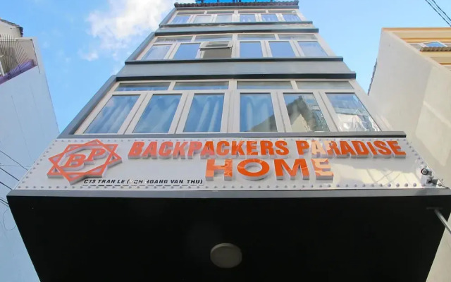 Отель Backpacker Paradise Далат вид на фасад