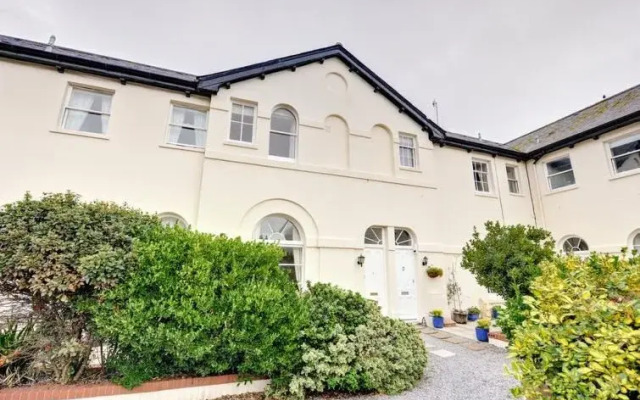 Отель Arundel Cottage вид на фасад