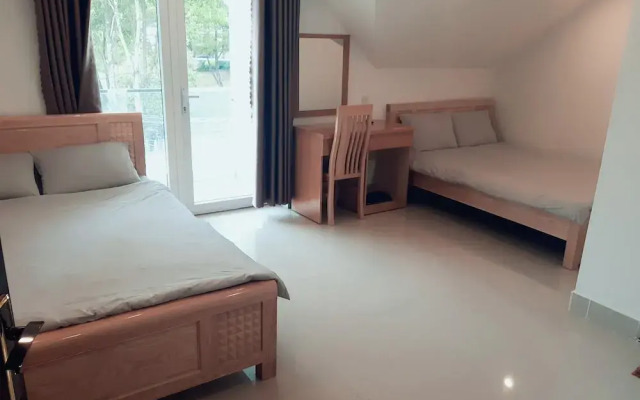 Song Tran Hostel Далат комната для гостей