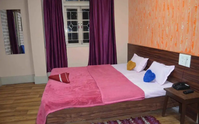 Hotel Omker