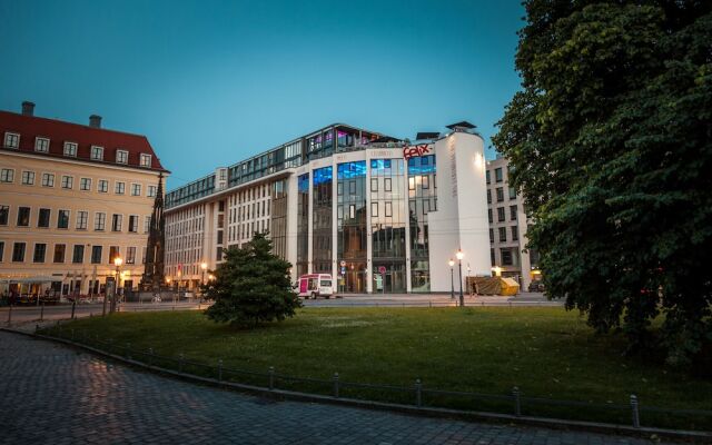 Design Apartments Im Lebendigen Haus In Dresden Germany From 87