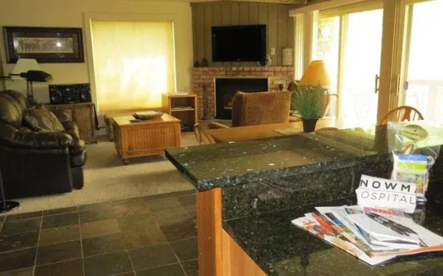 Woodbridge Condos