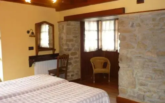Casa de Aldea Mariana