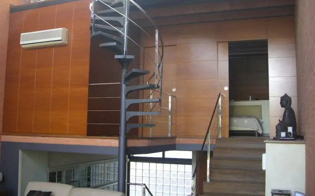 Отель Casa Con Piscina Y Bbq En Centro Ciudad Барселона вид на фасад