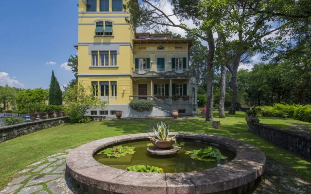 Отель Locazione Turistica Poggio Patrignone Ареццо