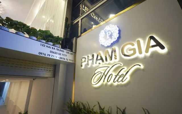 Pham Gia Hotel Далат вид на фасад