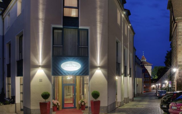 Отель Dürer-Hotel Германия, Нюрнберг - отзывы, цены и фото номеров - забронировать отель Dürer-Hotel онлайн вид на фасад