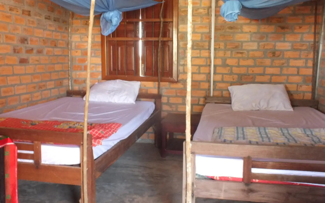 V-homestay