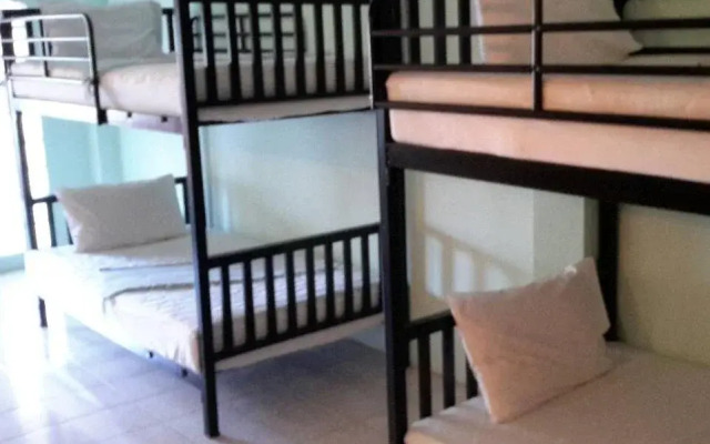 2B Hostel комната для гостей