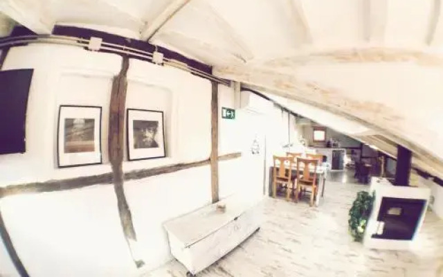 Отель Dreammadrid Plaza del Sol Suite вид на фасад