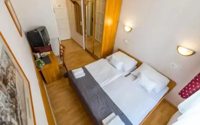 Отель Csaszar Aparment Budapest комната для гостей