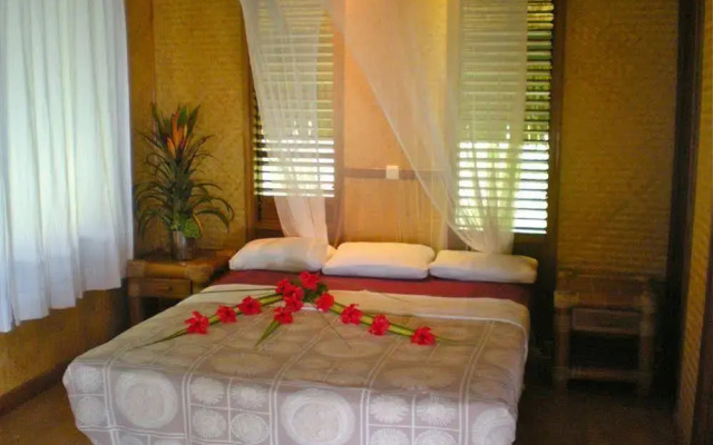 Отель Eden Beach Hotel Bora Bora Французская Полинезия, Бора-Бора - отзывы, цены и фото номеров - забронировать отель Eden Beach Hotel Bora Bora онлайн комната для гостей