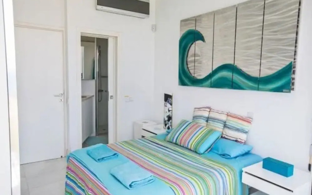 Отель Villa Crystal Springs 1 Plat комната для гостей