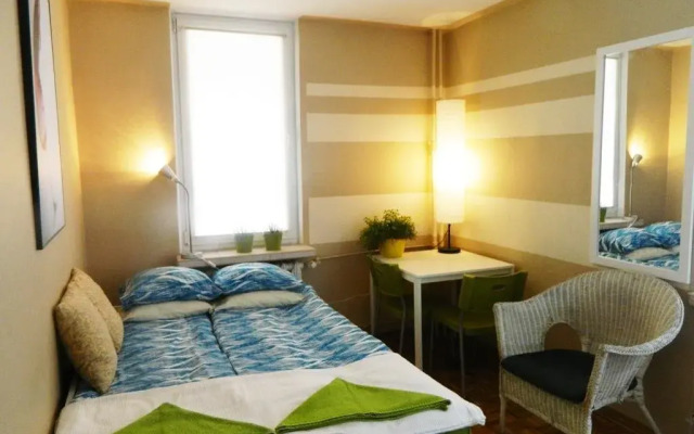 Отель Lama Rooms комната для гостей