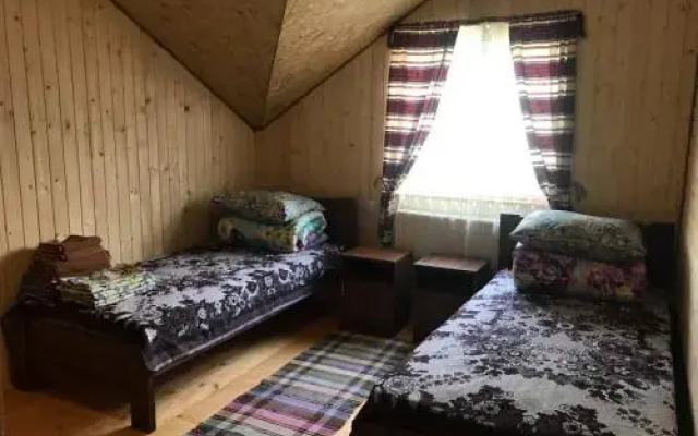 Отель Rukavichka Поляна комната для гостей