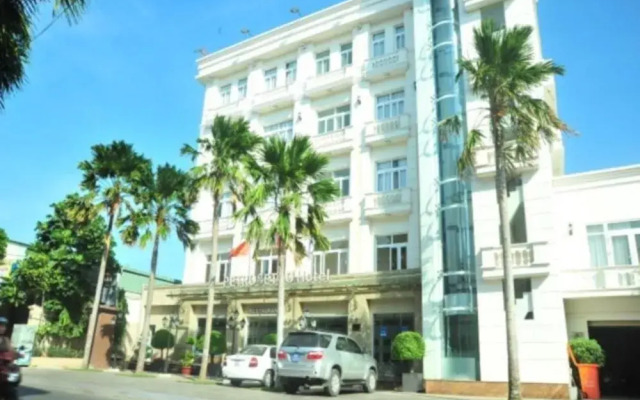 Отель Petrosetco Hotel Вьетнам, Вунгтау - отзывы, цены и фото номеров - забронировать отель Petrosetco Hotel онлайн вид на фасад