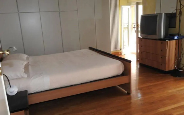 Отель Piuhotels City Center Парма комната для гостей