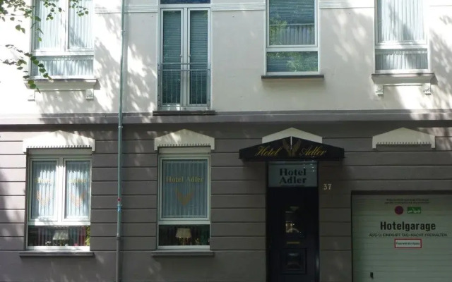 Hotel Adler вид на фасад