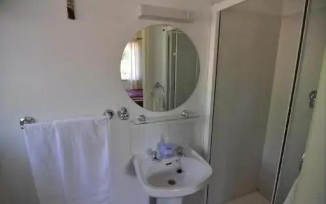 Victoria's house