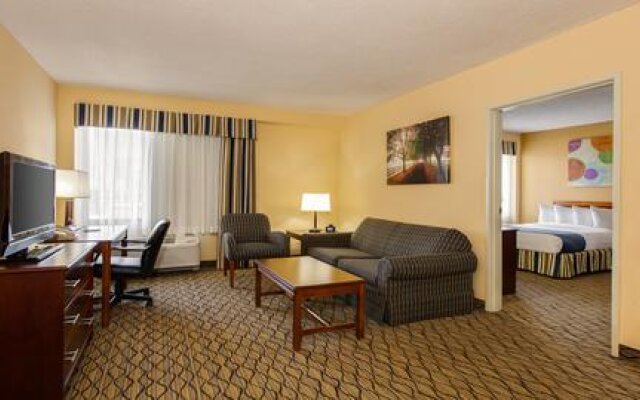 Holiday Inn & Suites Chicago - Downtown 2