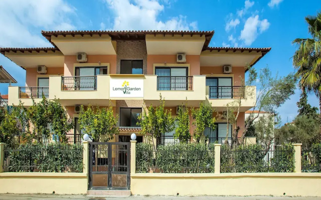 Отель Lemon Garden Villa Греция, Пефкохори - отзывы, цены и фото номеров - забронировать отель Lemon Garden Villa онлайн вид на фасад