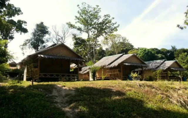 Cozy Cove Resort In Sunset Beach Thailand From 32 Photos