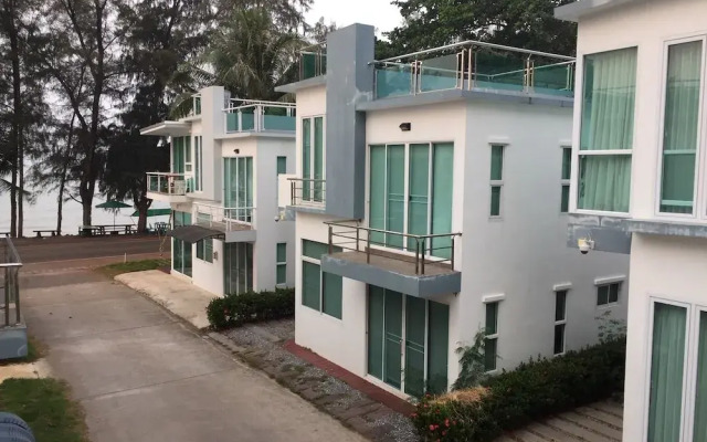 Отель Khung Wimarn Beach Home вид на фасад