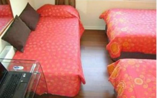 Apart Hotel Bossa Suites