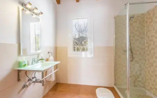 Cozy Cottage in Caimari with Private Pool