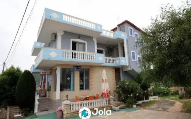 Отель Villa CACA Албания, Ксамил - отзывы, цены и фото номеров - забронировать отель Villa CACA онлайн вид на фасад