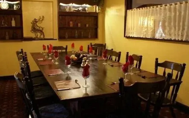 The Steer Inn