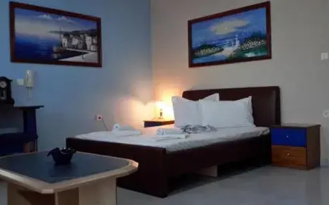 Evrostar Hotel