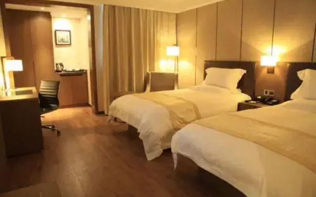 Yitel Hotel National Convention Center