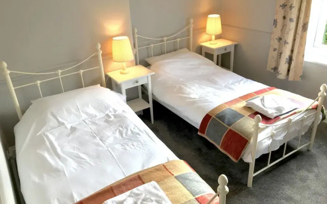 The Red Lion Hotel