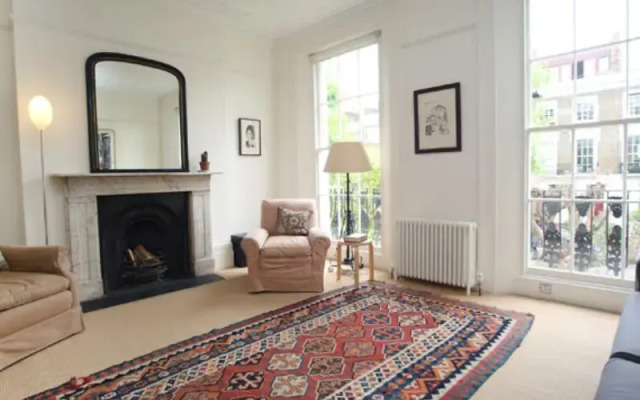Отель Veeve Great Location 3 Bed Townhouse Regent S Park комната для гостей