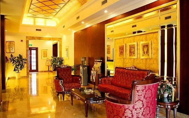 Peninsula Hotel